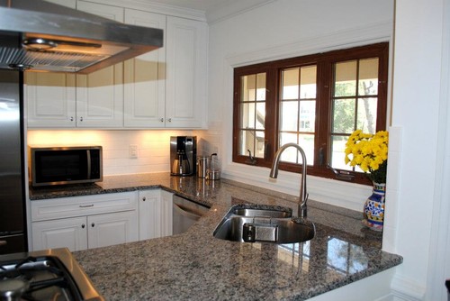 New Caledonia Granite Countertops Granite White Cabinets New Caledonia Granite